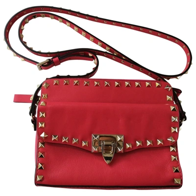 Pre-owned Valentino Garavani Leather Crossbody Bag In Pink