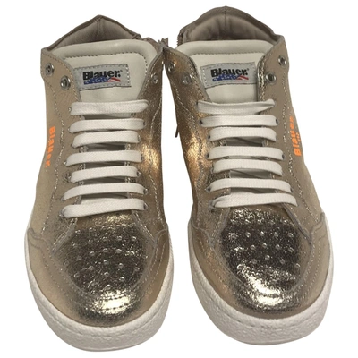 Pre-owned Blauer Leather Trainers In Gold