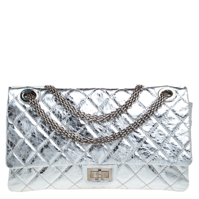 Pre-owned Chanel Metallic Silver Quilted Leather Reissue 2.55 Classic 228 Flap Bag