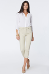 Nydj Chloe Capri Jeans In Feather