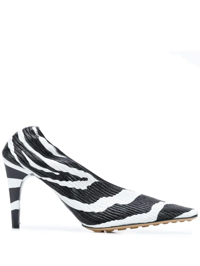 Bottega Veneta 斑马纹纹理皮革高跟鞋 In Zebra Print