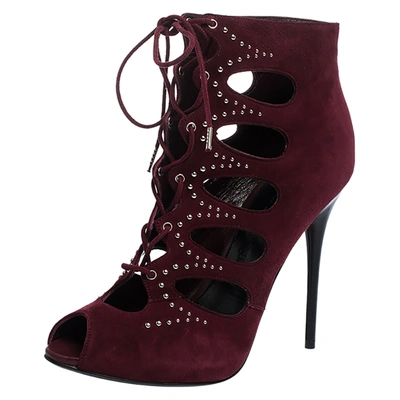 Pre-owned Alexander Mcqueen Burgundy Cutout Suede Studded Lace Up Booties Size 38