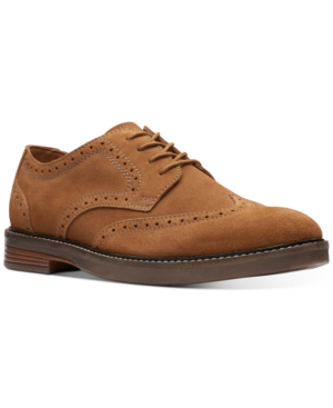 clarks mens wingtip shoes