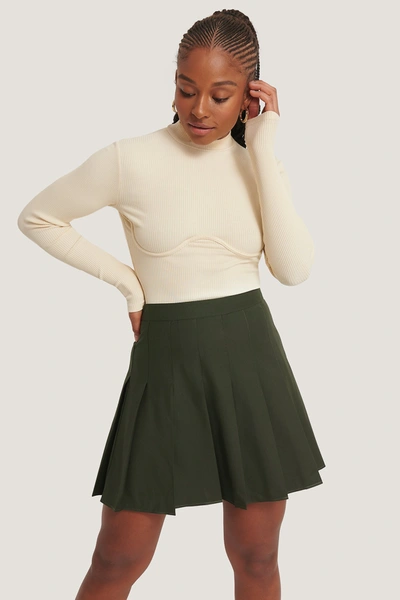 Romy X Na-kd Pleated Short Skirt - Green In Dark Green