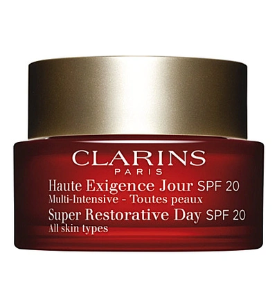 Clarins Super Restorative Day Cream Spf 20 50ml In White