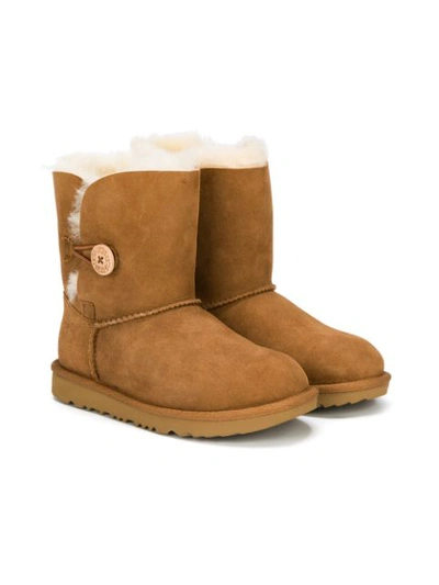 Ugg Teen Shearling Buttoned Boots In Marrone
