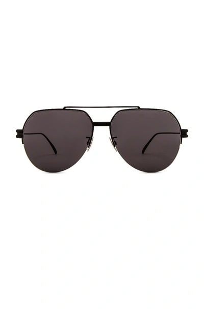 Bottega Veneta Metal Double Bridge Pilot In Shiny Black & Grey