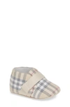 Burberry Babies' Charlton Check Crib Shoe In White