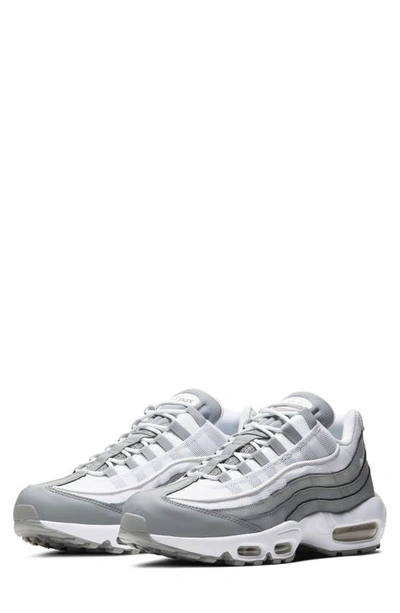 Nike Air Max 95 Essential Men's Shoe In Grey