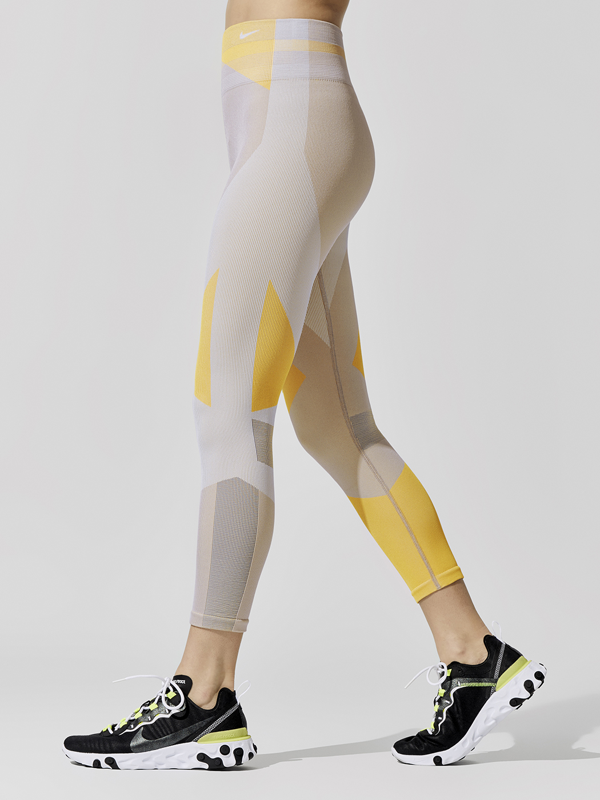 nike sculpt icon clash