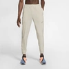 Nike Essential Men's Woven Running Pants (string)