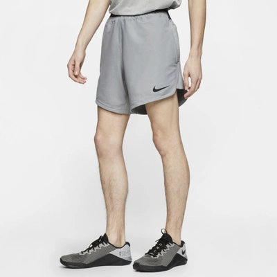 Nike Pro Men's Shorts In Particle Grey,black