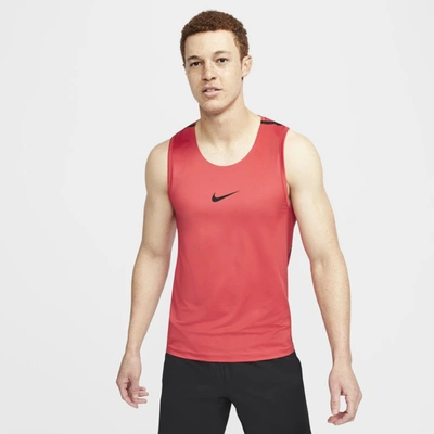 Nike Pro Aeroadapt Men's Tank In Red