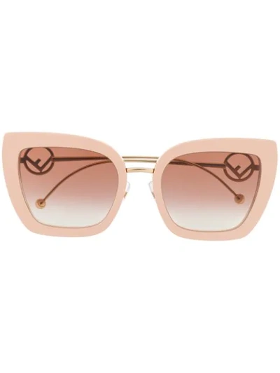Fendi Oversized Cat-eye Sunglasses In Neutrals
