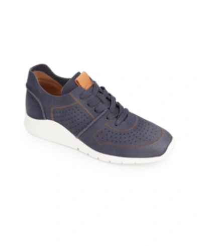 Gentle Souls By Kenneth Cole By Kenneth Cole Raina Lite Jogger Sneakers Women's Shoes In Navy