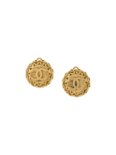 Pre-owned Chanel 1995 Chain Trimming Cc Earrings In Gold