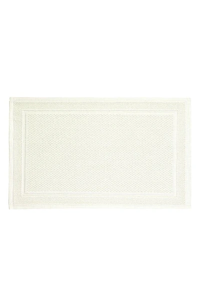 Kassatex Athens Bath Rug In Chalk