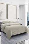Vera Wang Diamond Velvet Quilt & Sham Set In Putty