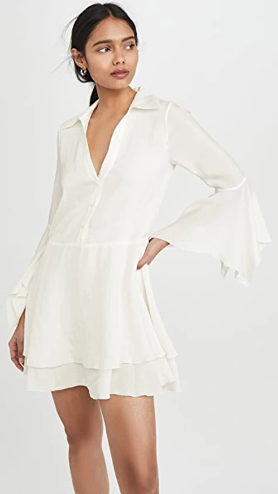 Alice And Olivia Priscilla Bell-sleeve Handkerchief Shirtdress In Off White