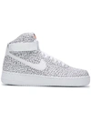 Nike Wmns Air Force 1 High Lx In Bianco