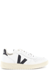 Veja V-10 Low-top Sneakers In White / Black