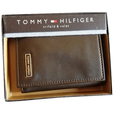 Pre-owned Tommy Hilfiger Brown Leather Small Bag, Wallet & Cases