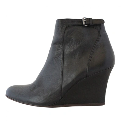 Pre-owned Lanvin Leather Ankle Boots In Black