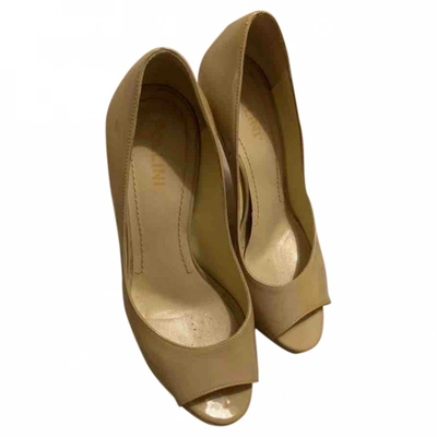Pre-owned Pollini Patent Leather Heels In Beige