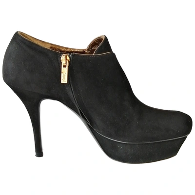 Pre-owned Saint Laurent Ankle Boots In Black