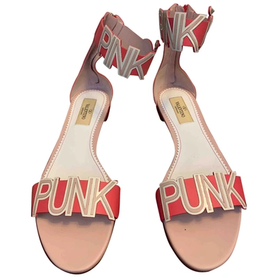 Pre-owned Valentino Garavani Leather Sandals In Pink