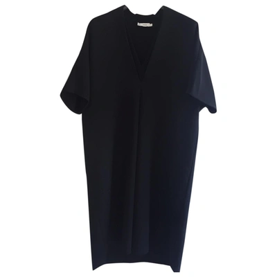 Pre-owned Vince Mid-length Dress In Black