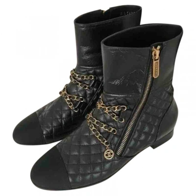 Pre-owned Chanel Leather Ankle Boots In Black