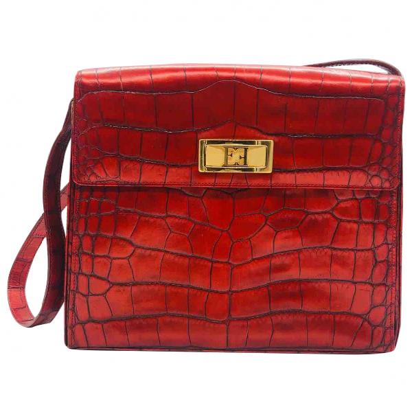 escada red bag