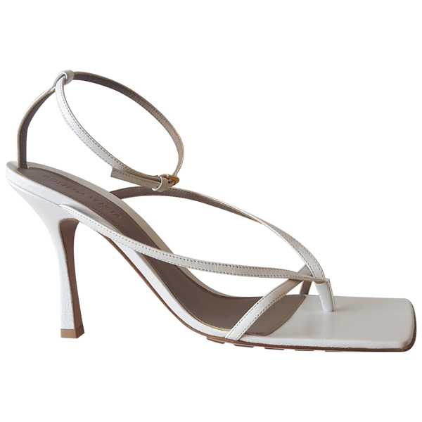 ankle strap chunky heel low platform sandals