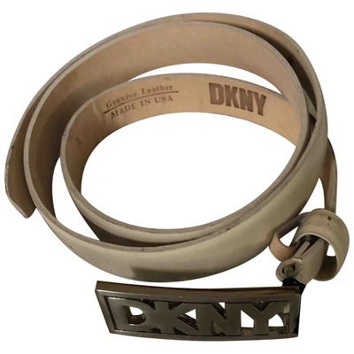 Pre-owned Dkny Leather Belt In Ecru