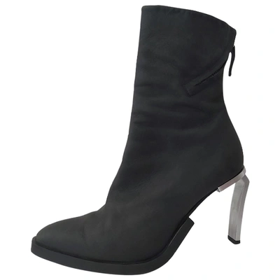 Pre-owned Cinzia Araia Black Leather Ankle Boots