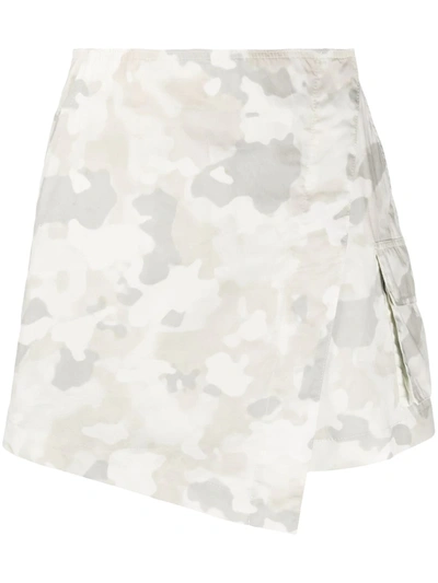 Pinko Camouflage-print Skorts In White