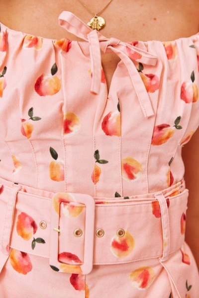 Finders Keepers Tutti Frutti Short In Peach