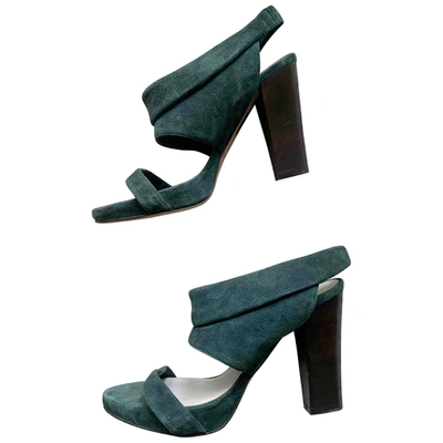 Pre-owned Hoss Intropia Leather Sandals In Green