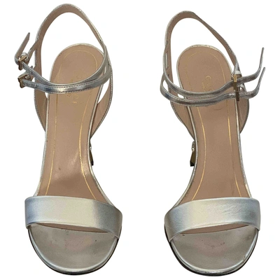 Pre-owned Gucci Leather Sandals In Metallic