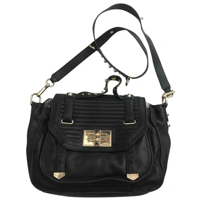 Pre-owned Juicy Couture Leather Crossbody Bag In Black