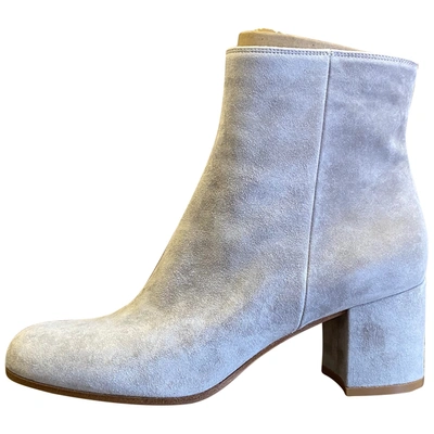 Pre-owned Gianvito Rossi Ankle Boots In Grey