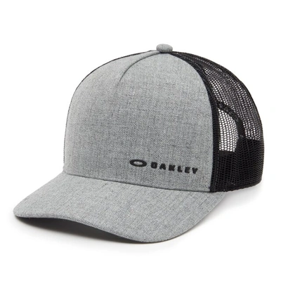 Oakley Chalten Cap In Gray