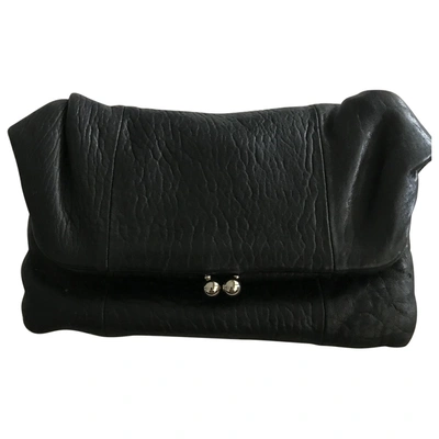 Pre-owned Coccinelle Leather Clutch Bag In Black