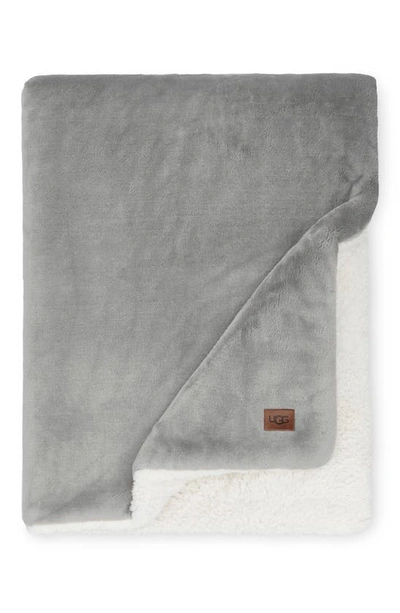 Ugg Wade Throw Blanket In Seal