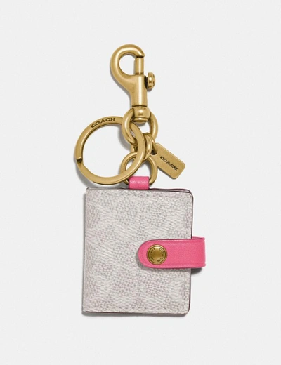 小物 Coach Signature Pink Picture Frame Charm Coach Picture Frame Bag Charm in Signature Canvas – Club de Mode