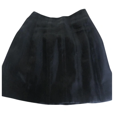 Pre-owned Versace Silk Mid-length Skirt In Black