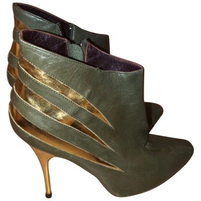 Pre-owned Mcq By Alexander Mcqueen Leather Heels In Khaki