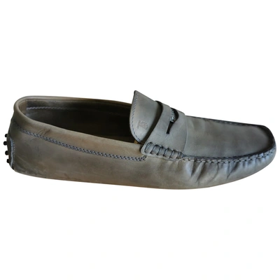 Pre-owned Tod's Gommino Leather Flats In Grey
