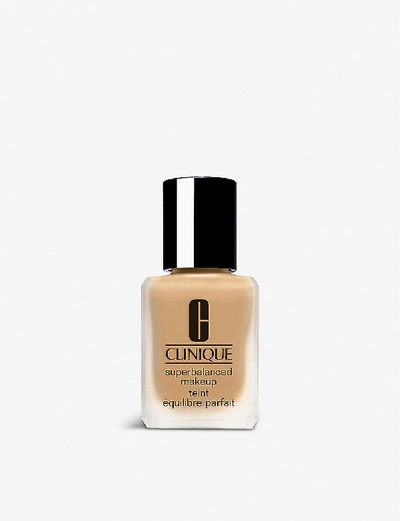 Clinique Superbalanced Makeup In 28 Light